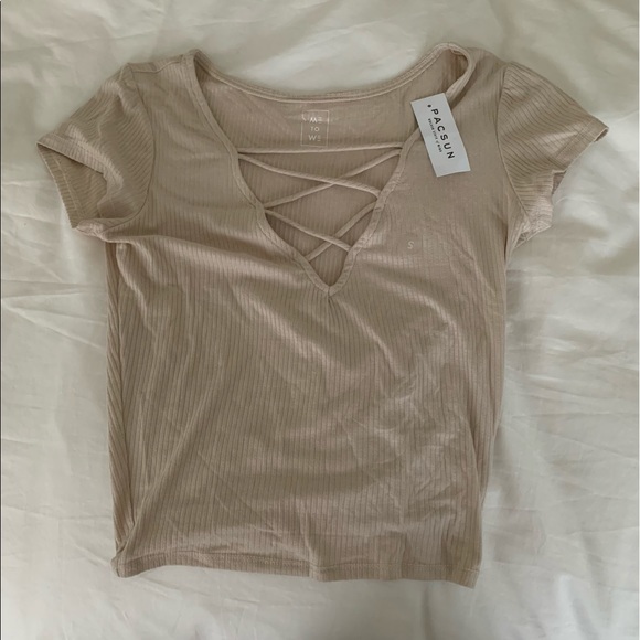 PacSun Tops - (last chance) nwt pacsun top